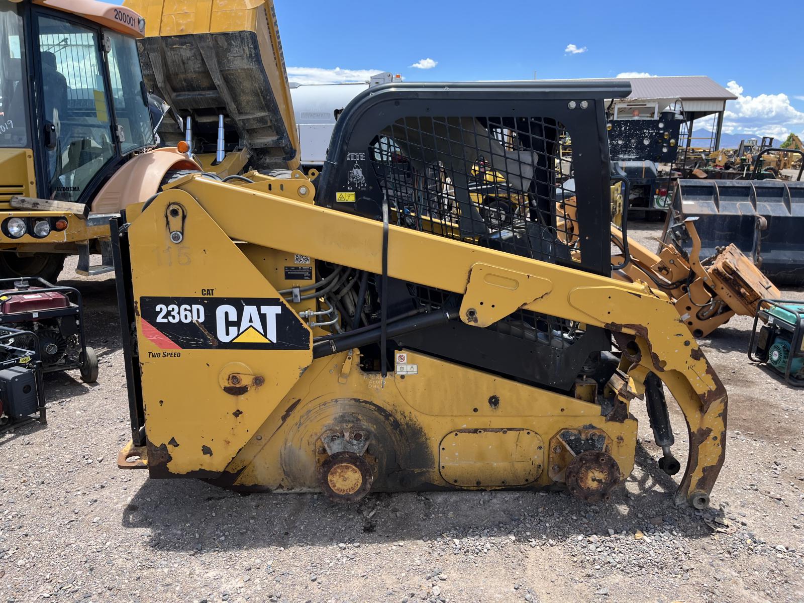 CATERPILLAR 236D